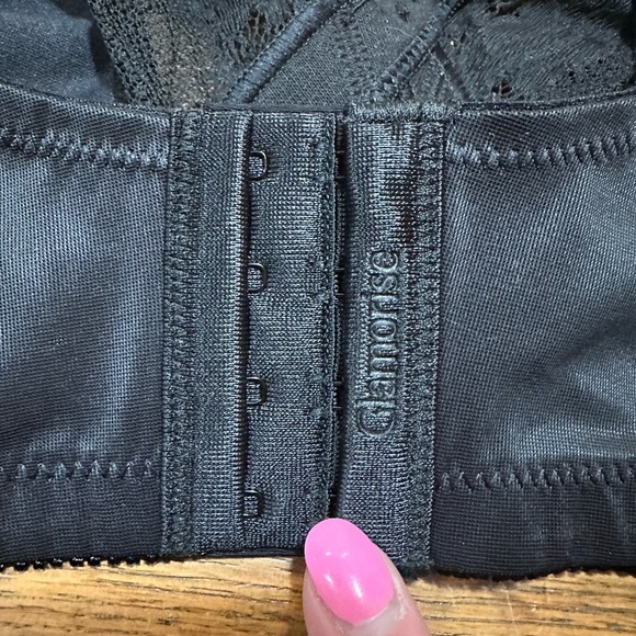 Glamorise Black Wireless Support Bra sz 44D - Picture 5 of 7